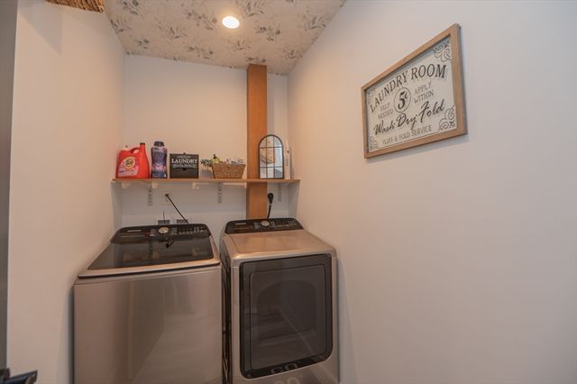 26 N Shetland Rd, Danvers, MA 01923