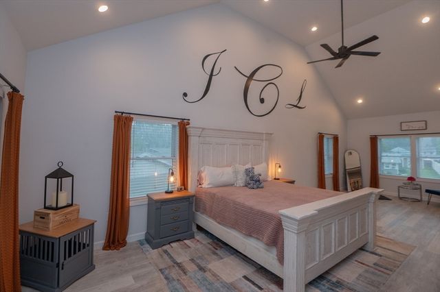 26 N Shetland Rd, Danvers, MA 01923