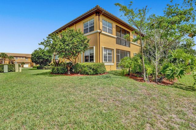 8246 NW 127th Lane 29-c, Parkland, FL 33076