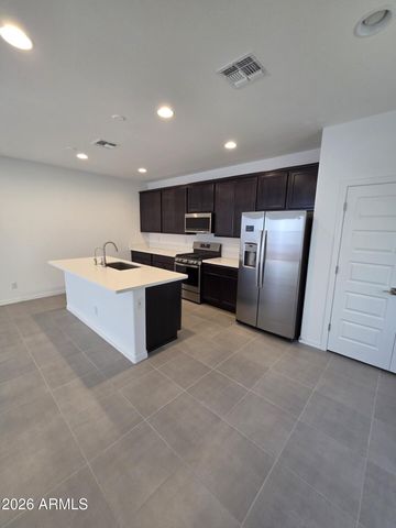 25233 N 141ST Avenue, Surprise, AZ 85387