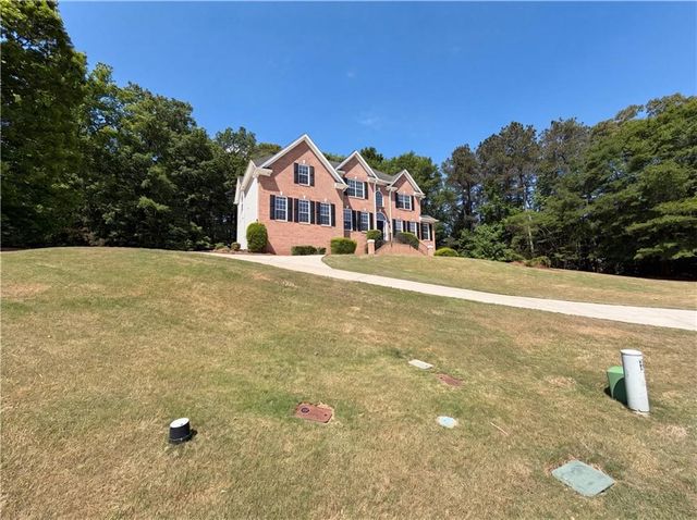 100 James Ridge Drive, Stockbridge, GA 30281