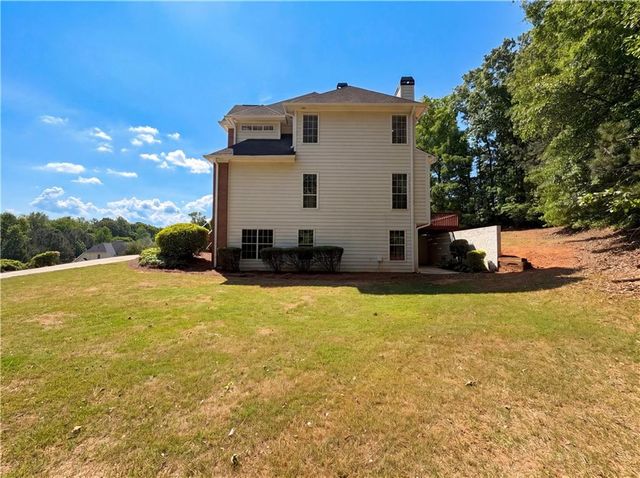 100 James Ridge Drive, Stockbridge, GA 30281