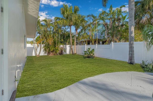 4495 CLEARWATER HARBOR DRIVE S, Largo, FL 33770