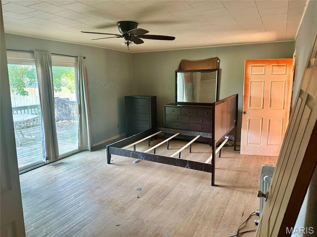 4903 Columbia Street, Alton, IL 62002