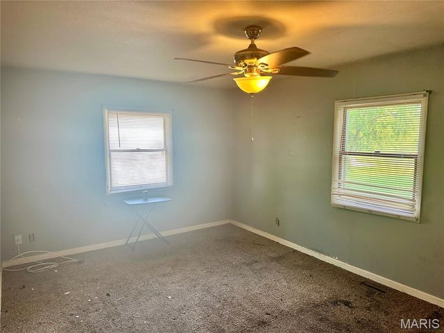 4903 Columbia Street, Alton, IL 62002