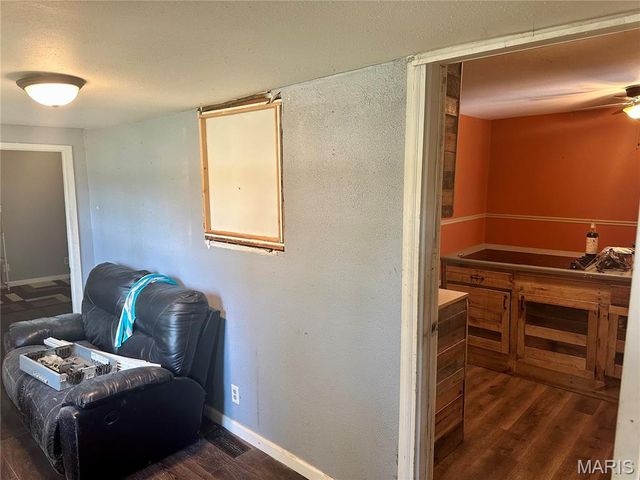 4903 Columbia Street, Alton, IL 62002