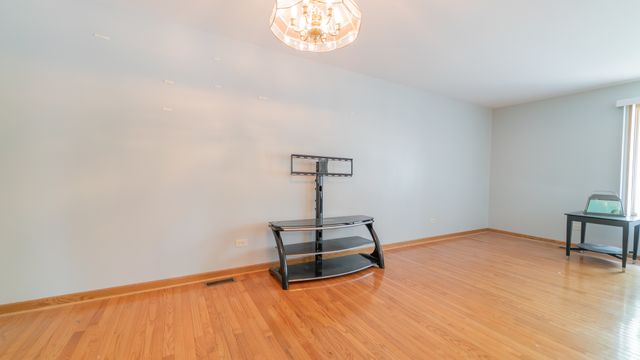 15305 S 73rd Avenue 05, Orland Park, IL 60462