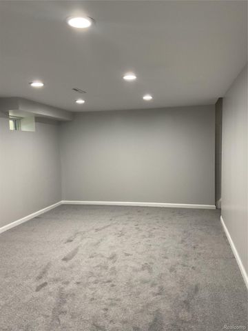 7070 Riverstone Road, West Bloomfield Charter Township, MI 48322