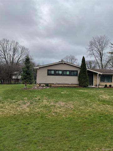 7070 Riverstone Road, West Bloomfield Charter Township, MI 48322