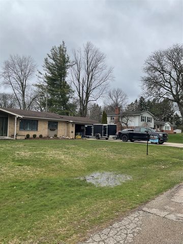 7070 Riverstone Road, West Bloomfield Charter Township, MI 48322