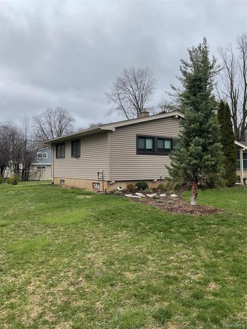 7070 Riverstone Road, West Bloomfield Charter Township, MI 48322