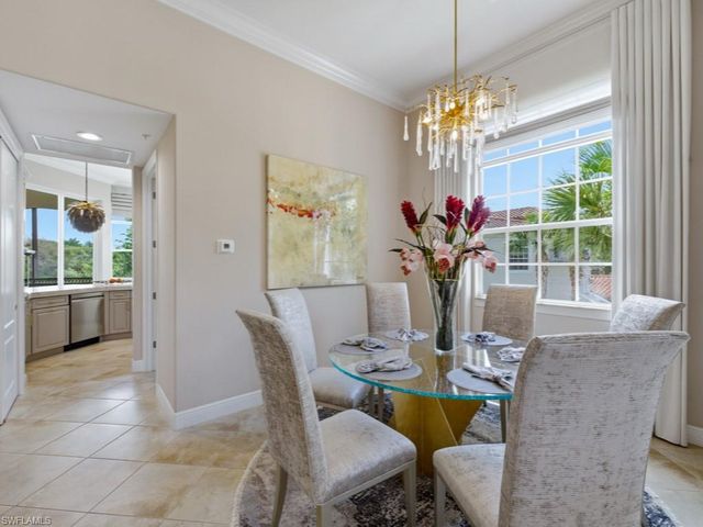 28511 Calabria CT 202, Naples, FL 34110