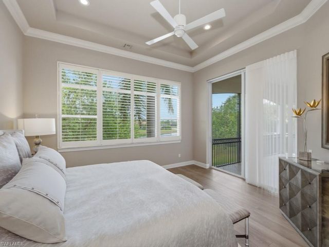 28511 Calabria CT 202, Naples, FL 34110