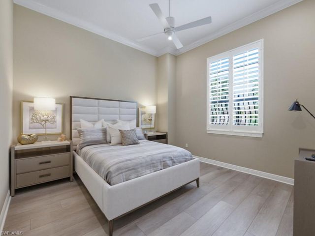 28511 Calabria CT 202, Naples, FL 34110