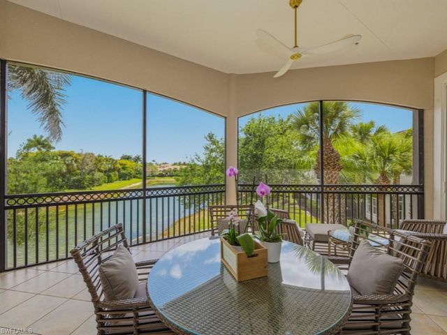 28511 Calabria CT 202, Naples, FL 34110