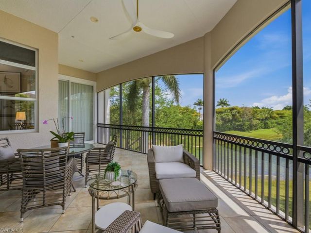 28511 Calabria CT 202, Naples, FL 34110