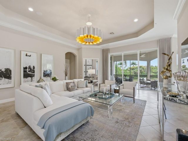 28511 Calabria CT 202, Naples, FL 34110