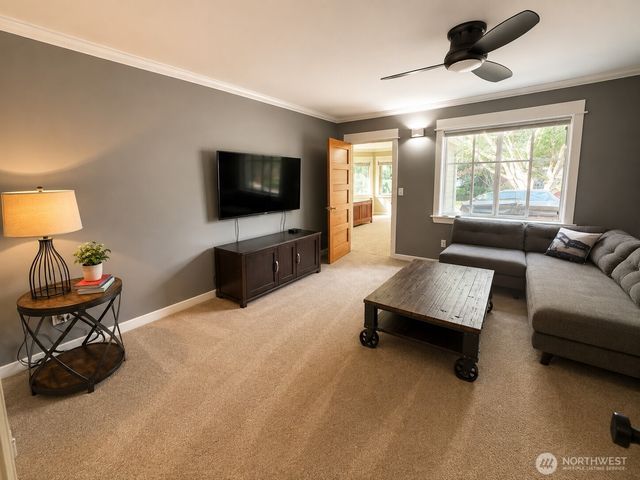 2217 Nut Tree Loop SE, Olympia, WA 98501