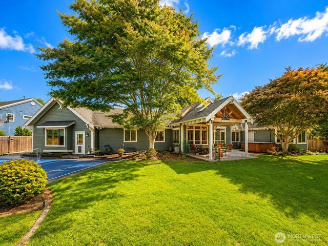 2217 Nut Tree Loop SE, Olympia, WA 98501