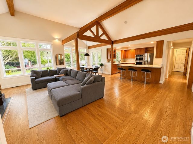 2217 Nut Tree Loop SE, Olympia, WA 98501
