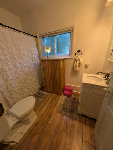301 N Smith Street, Greenville, MI 48838