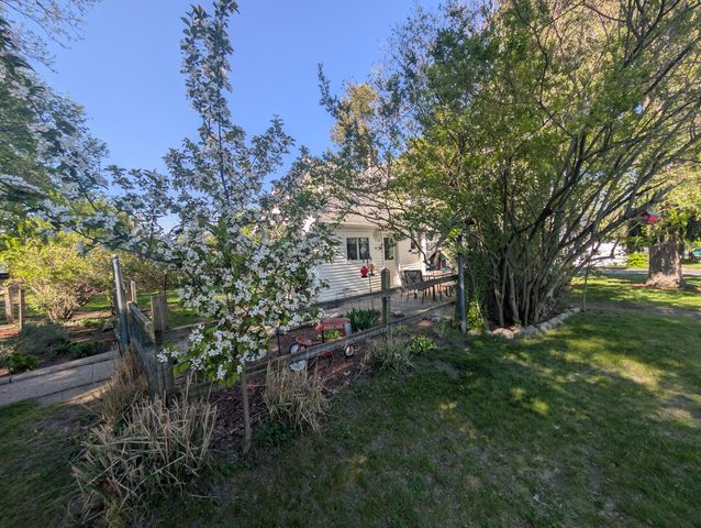 301 N Smith Street, Greenville, MI 48838