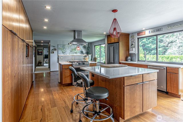 29902 2nd Place SW, Federal Way, WA 98023