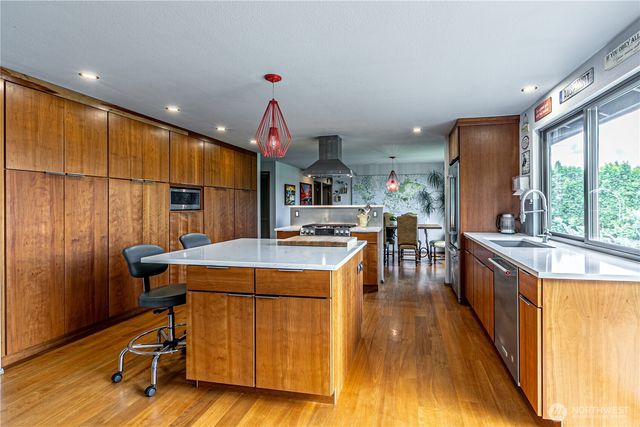 29902 2nd Place SW, Federal Way, WA 98023