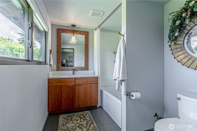 29902 2nd Place SW, Federal Way, WA 98023