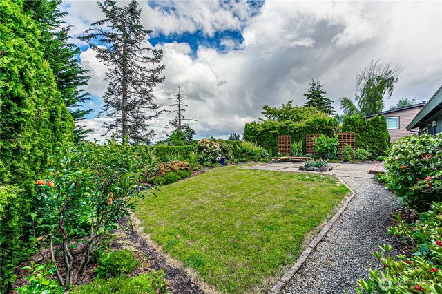 29902 2nd Place SW, Federal Way, WA 98023