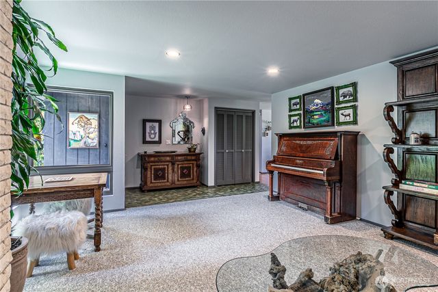 29902 2nd Place SW, Federal Way, WA 98023