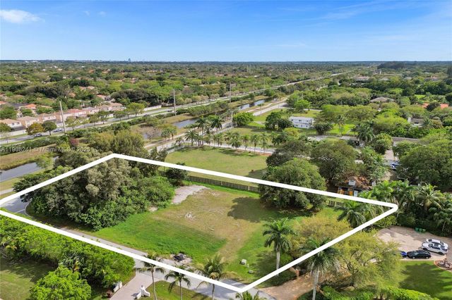 11200 NW 14th St, Plantation, FL 33323