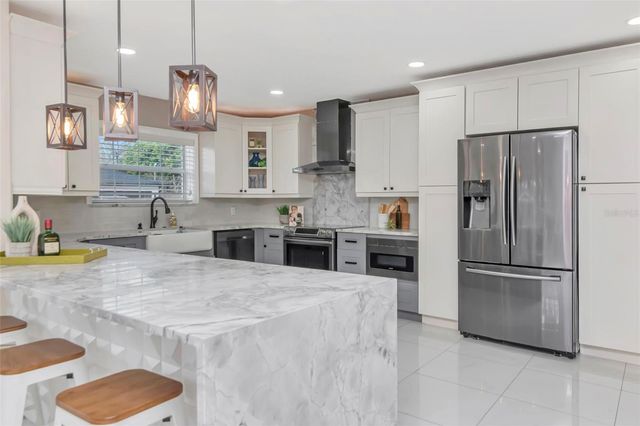 1717 W SAINT ISABEL STREET, Tampa, FL 33607