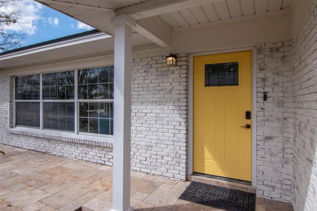 1717 W SAINT ISABEL STREET, Tampa, FL 33607