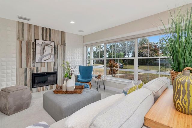 1717 W SAINT ISABEL STREET, Tampa, FL 33607