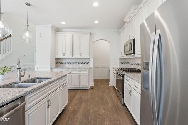 100 Climbing Tree Trail, Holly Springs, NC 27540