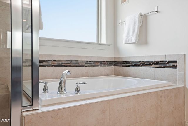 100 Climbing Tree Trail, Holly Springs, NC 27540