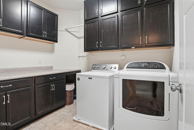 100 Climbing Tree Trail, Holly Springs, NC 27540