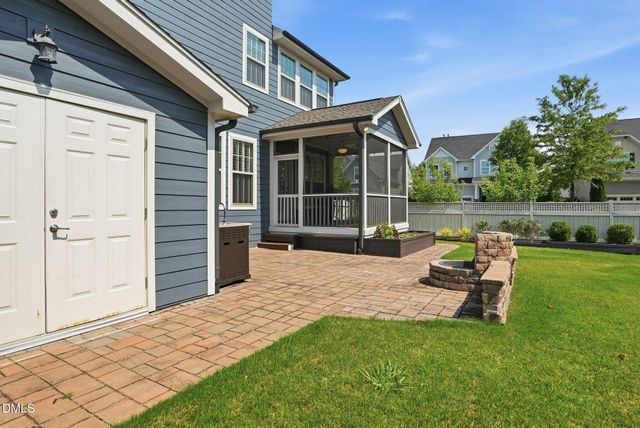 100 Climbing Tree Trail, Holly Springs, NC 27540