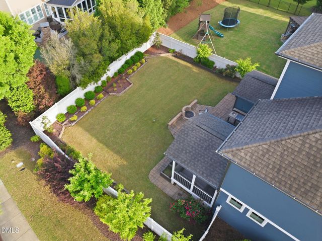 100 Climbing Tree Trail, Holly Springs, NC 27540