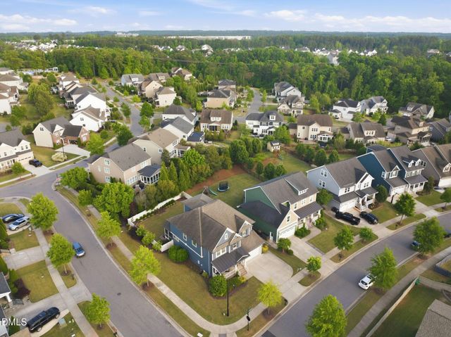 100 Climbing Tree Trail, Holly Springs, NC 27540