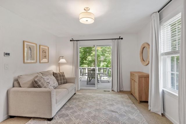 22 Briarwood Drive, Westford, MA 01886
