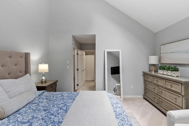 22 Briarwood Drive, Westford, MA 01886
