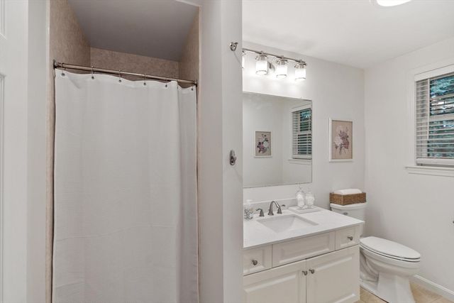 22 Briarwood Drive, Westford, MA 01886