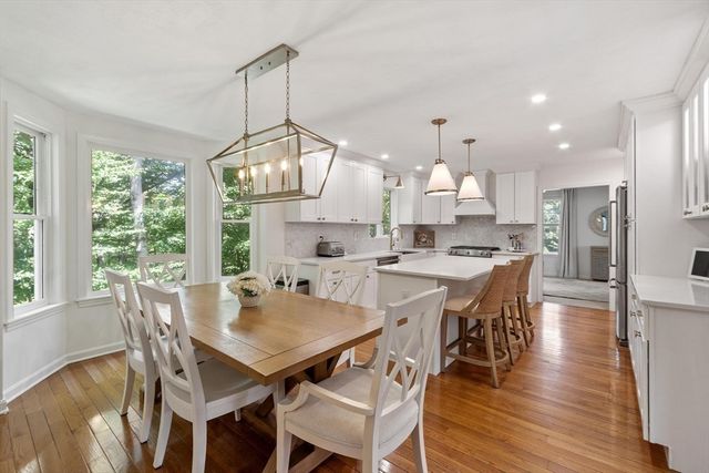 22 Briarwood Drive, Westford, MA 01886