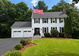 22 Briarwood Drive, Westford, MA 01886