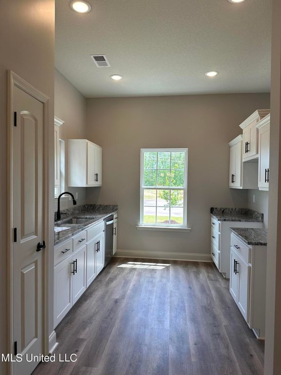 308 Flower Garden Drive Drive, Southaven, MS 38671 — photo 4