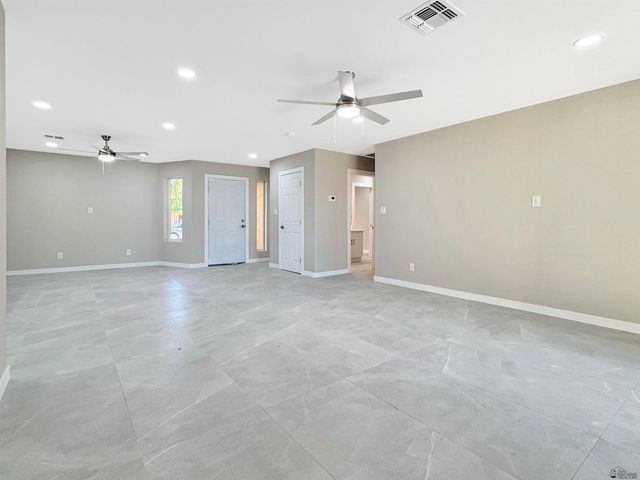 10586 S Calle Raquel, Yuma, AZ 85367