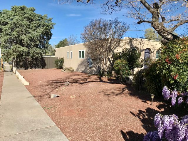 4301 Andrew Drive NE, Albuquerque, NM 87109