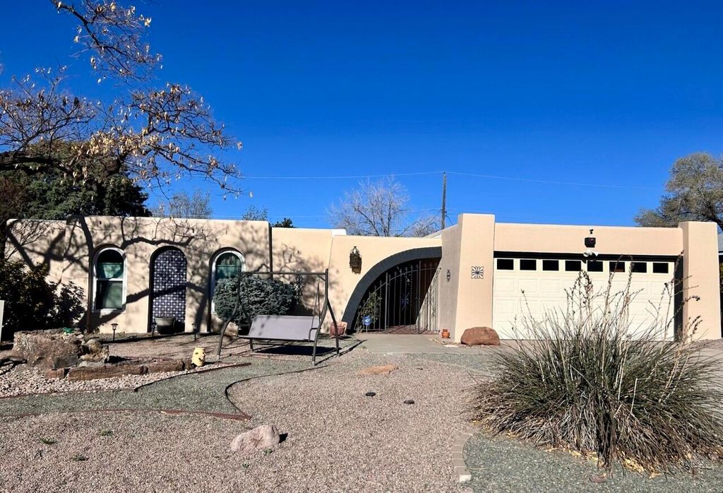 4301 Andrew Drive NE, Albuquerque, NM 87109
